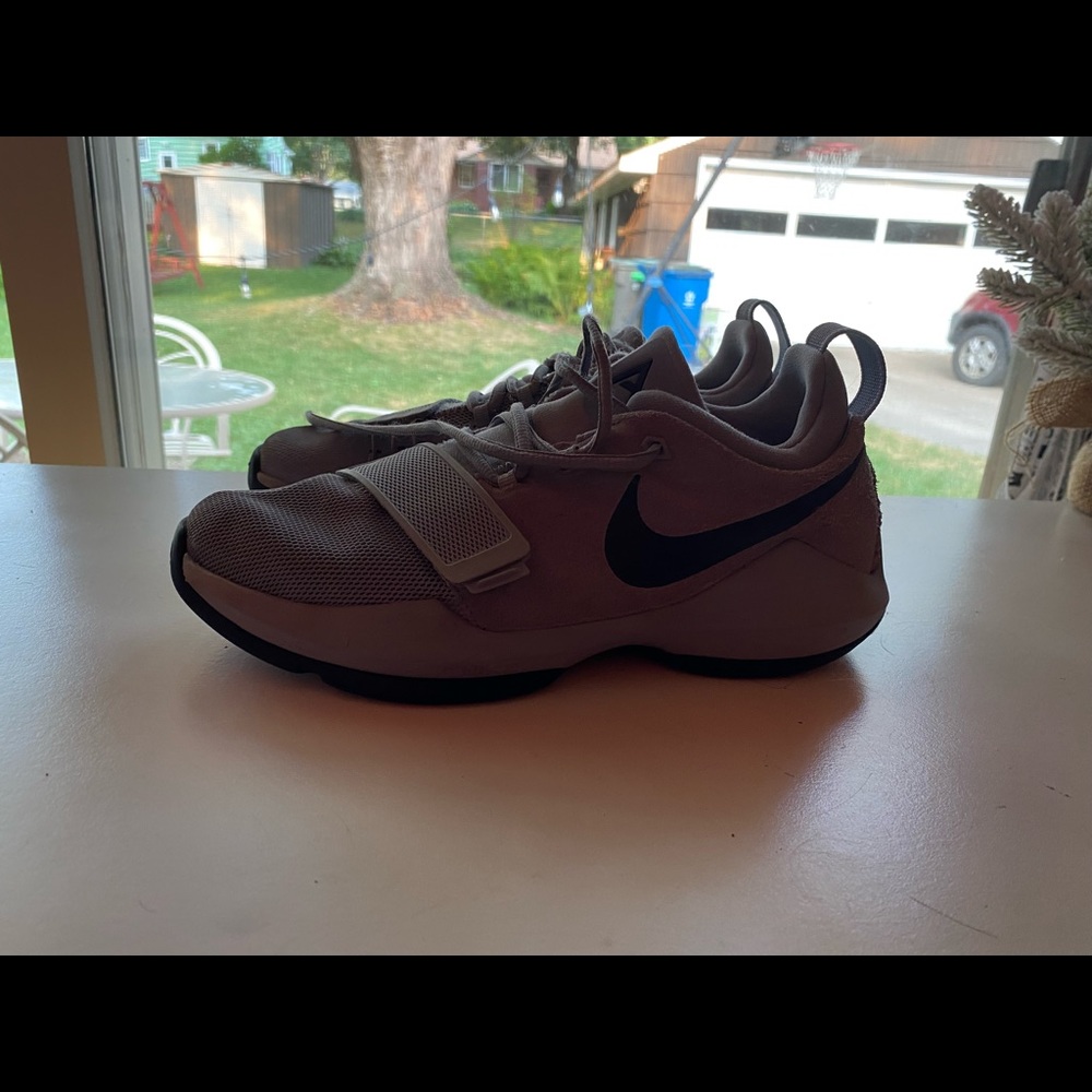 Kids Nike PG Basketball/Athletic Shoes